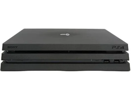 Consola PS4 Pro (Recondicionado Flippers Marcas Mínimas - 1TB - Preto)