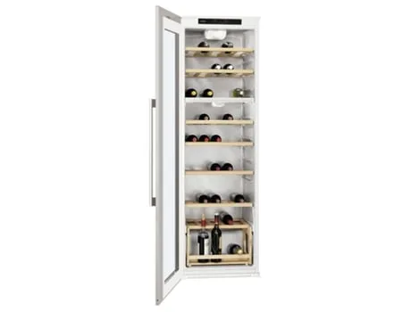 Cave de Vinho Encastre AEG SWD81800L1